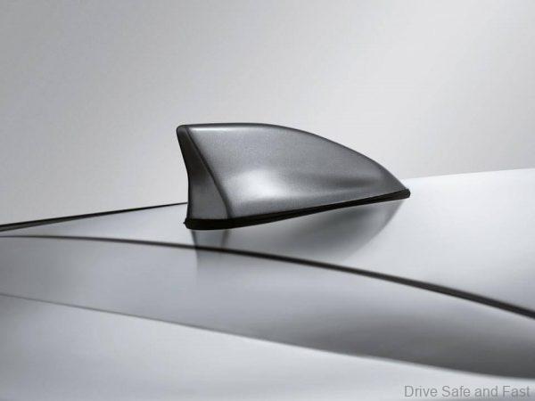 Mitsubishi ASX shark fin antenna