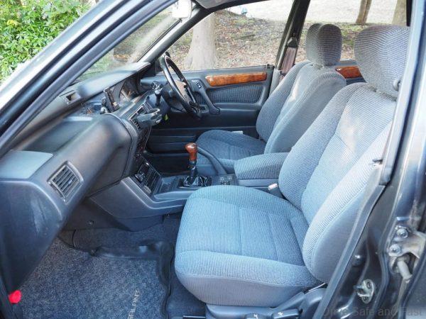 Mitsubishi Galant AMG front seats