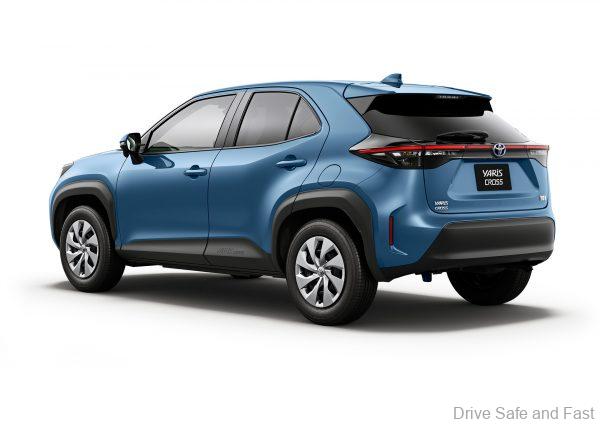 Toyota Yaris Cross rear view