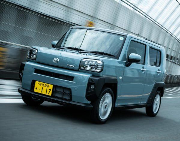 Daihatsu Taft Crossover_drive