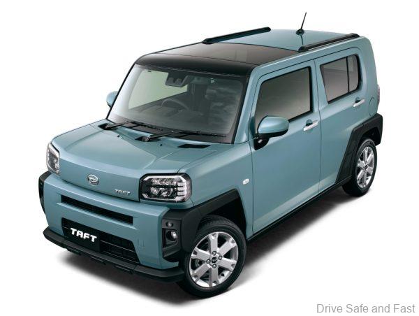 Daihatsu Taft Crossover_glass roof