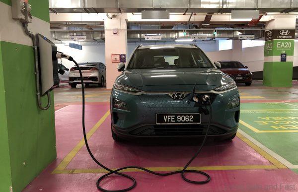 Hyundai Kona Electric being charged