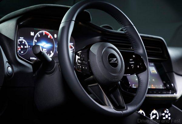 Nissan Z Proto Concept_steering