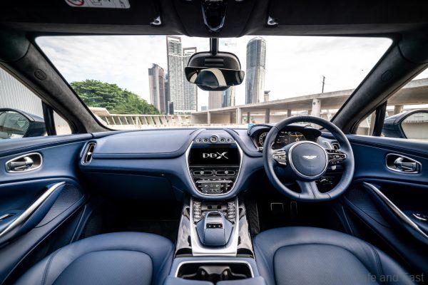 ASTON MARTIN DBX cockpit