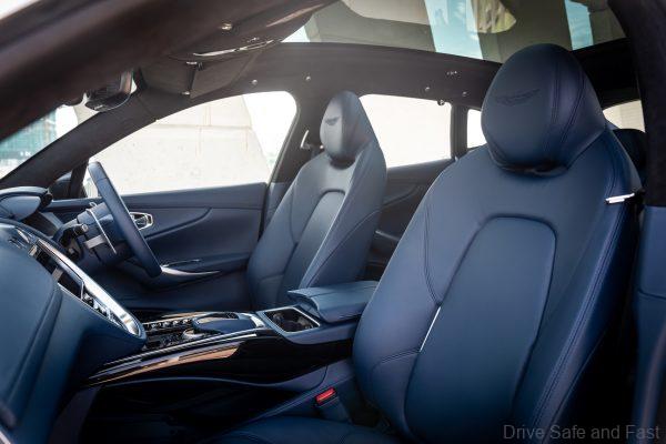 ASTON MARTIN DBX_front seats