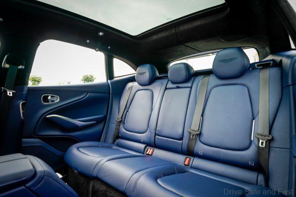 ASTON MARTIN DBX_rear seats