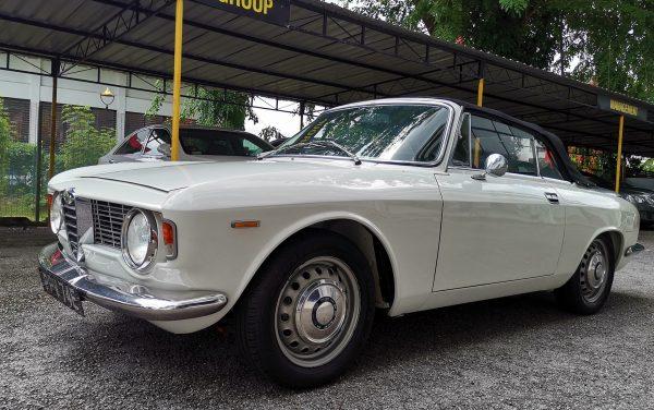 Alfa Romeo GTC_white