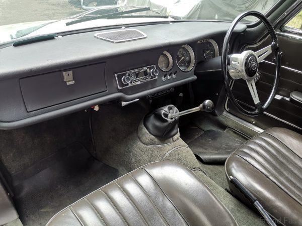 Alfa Romeo GTC_dashboard