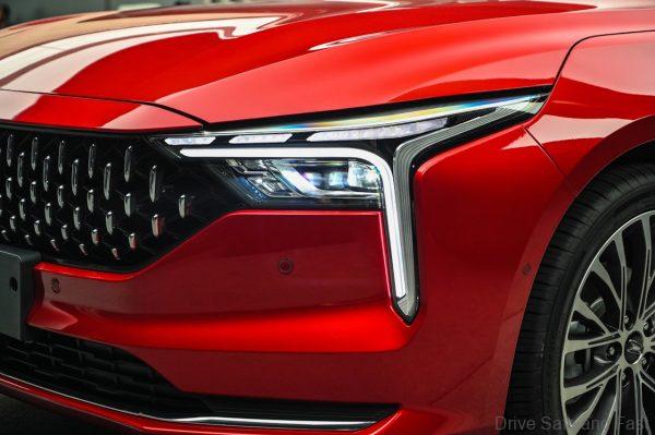 Bestune B70_headlights