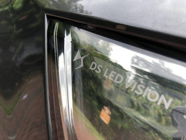 DS 7 Crossback SUV LED lights