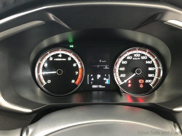 Mitsubishi XPANDER meter cluster