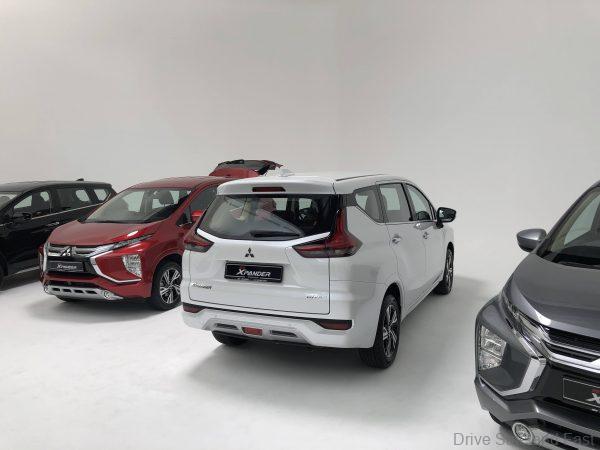 Mitsubishi XPANDER grey