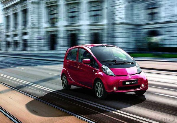 Mitsubishi i-MiEV EV_2013