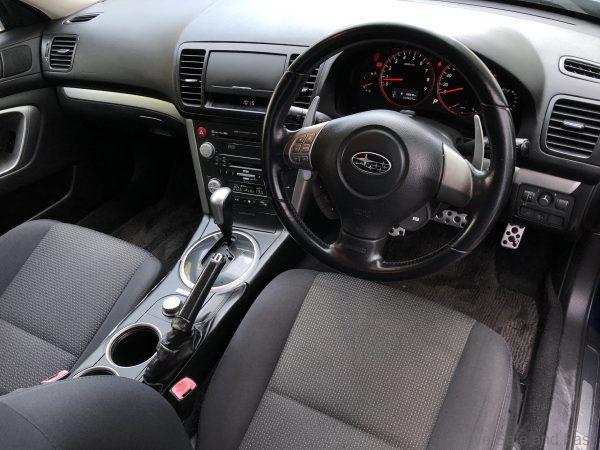 Subaru Legacy GT B4 AWD cockpit