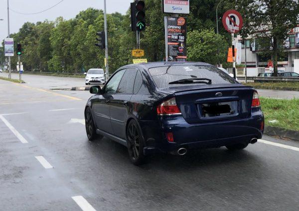 Subaru Legacy GT B4 AWD