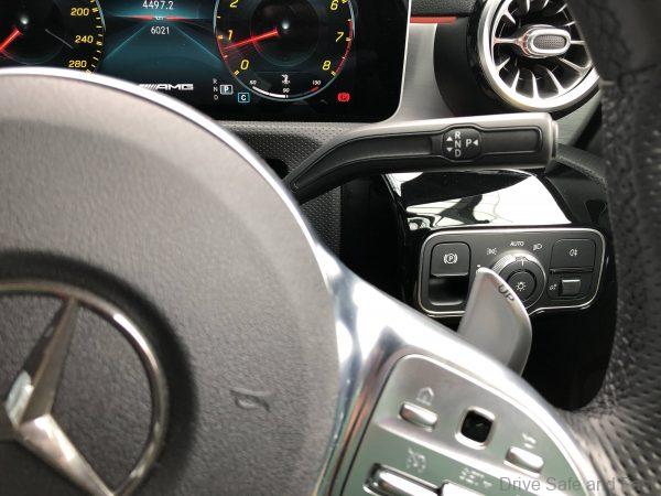 Mercedes-AMG A35 4Matic gear shifter