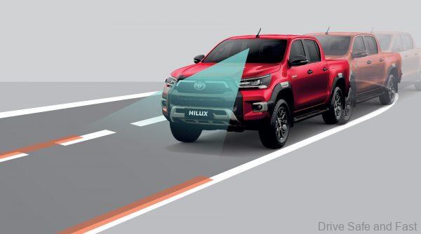 Lane Departure Alert (LDA) on Toyota Hilux