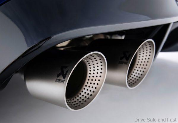 2021 Volkswagen Golf R exhausts