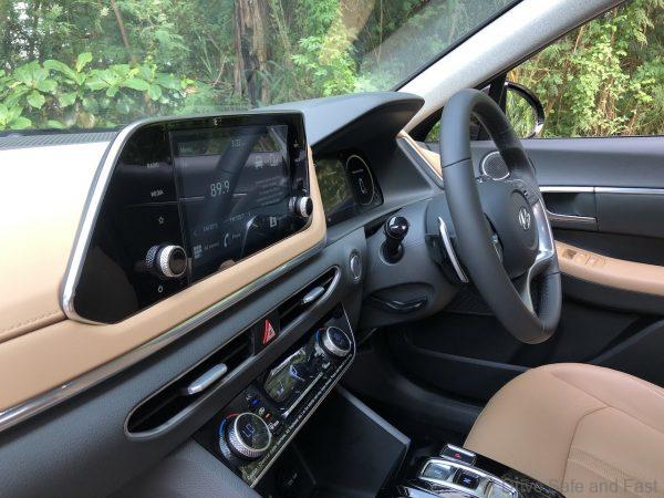 Hyundai Sonata 2021_infotainment