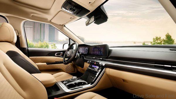 Kia Carnival 2021 Model dashboard