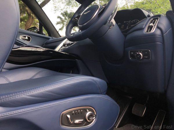 Aston Martin DBX_electric seat