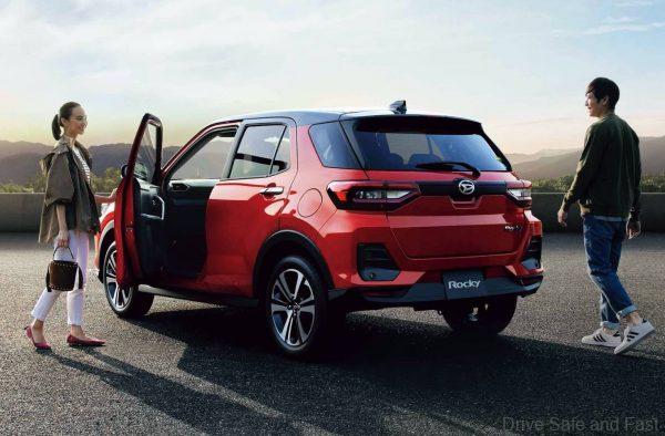 Perodua Rocky-DL55_2021