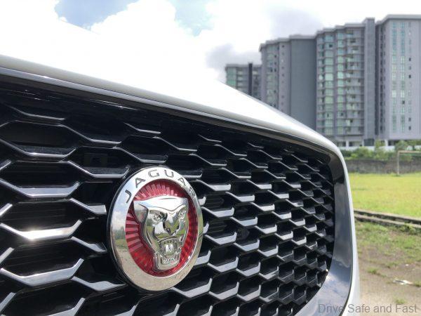 Jaguar E-Pace front grille