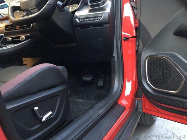 Proton X50 Highline_powered driver seat