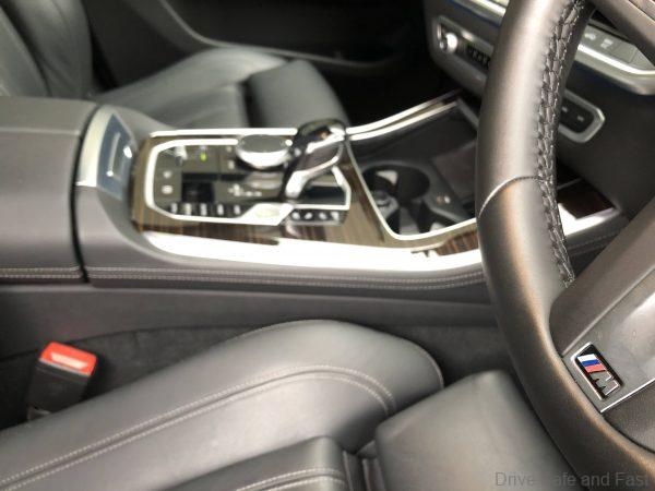 BMW X5 xDrive45e_M Steering