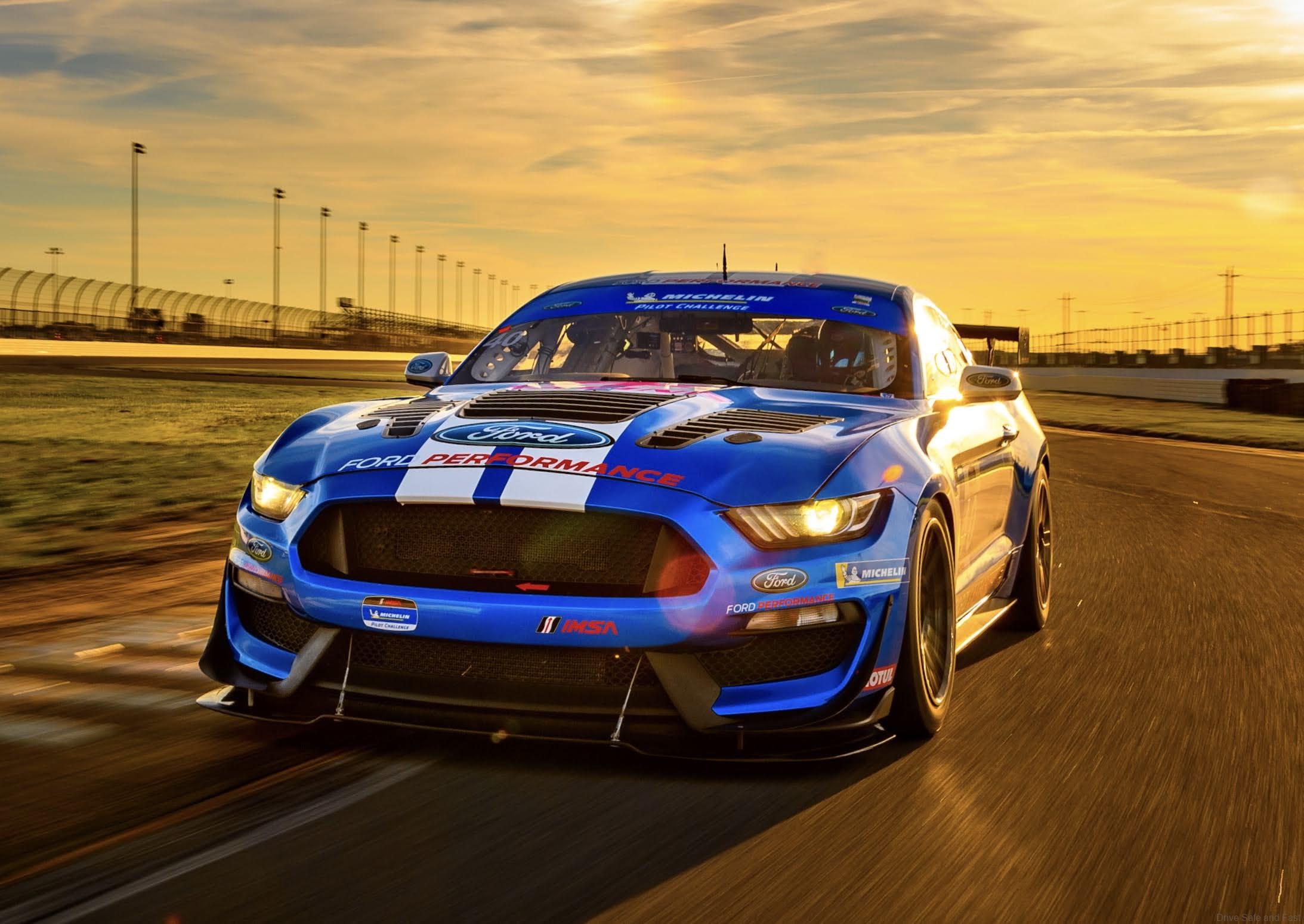 Ford Mustang_GT_V8 Performance