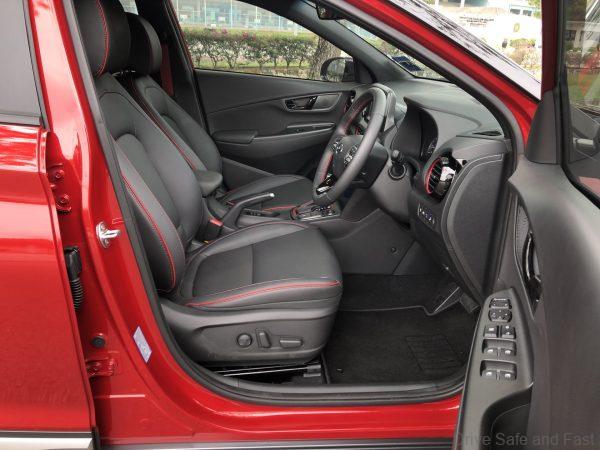 Hyundai Kona 1.6i Turbo_colour coordinated interior