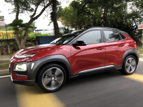 Hyundai Kona 1.6i Turbo_red side view