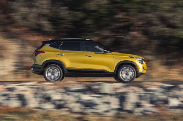 Kia Seltos Selling Prices_side view