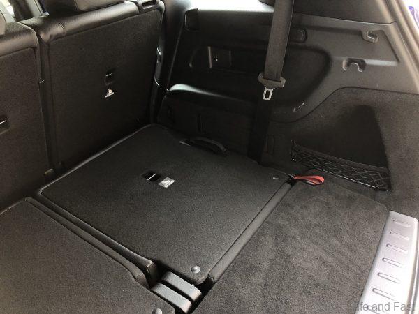 Mercedes-Benz GLB 200_rear luggage room