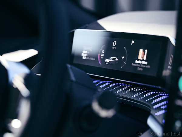 Lynk & Co ZERO EV_meter cluster