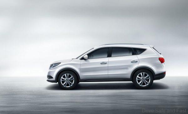 DFSK Glory 580_side view