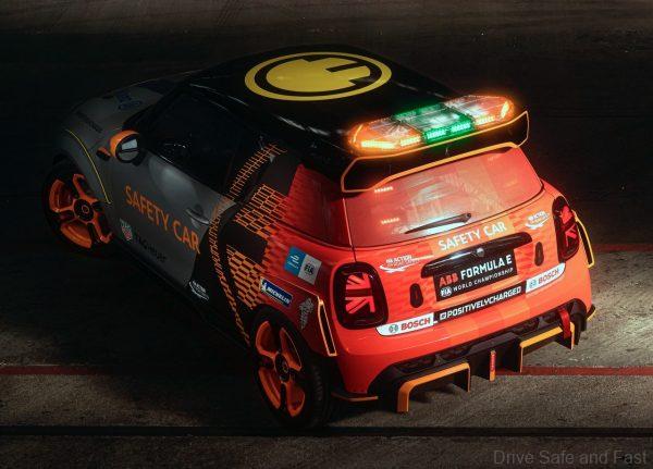 MINI Electric Pacesetter rear top down