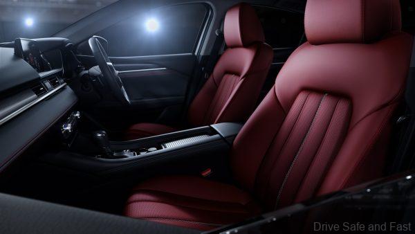 Mazda 6 Sedan interior seats 2.5