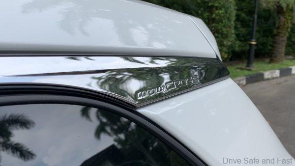 Corolla Cross logo on D pillar