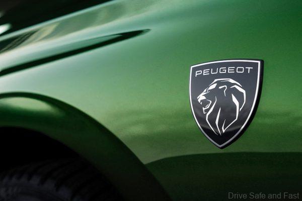 3rd generation Peugeot 308 5-Door Hatchback emblem logo front fender