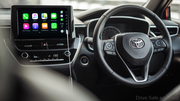 Toyota Corolla Cross cockpit