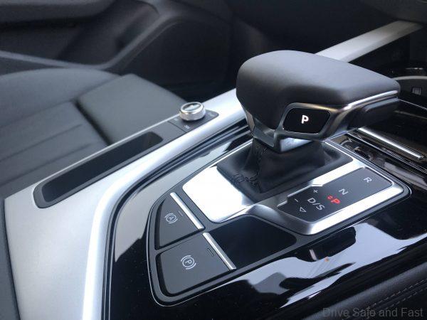 Audi A5 Sportback Quattro TFSI_gearshift