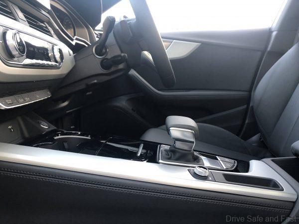 Audi A5 Sportback Quattro TFSI_centre console