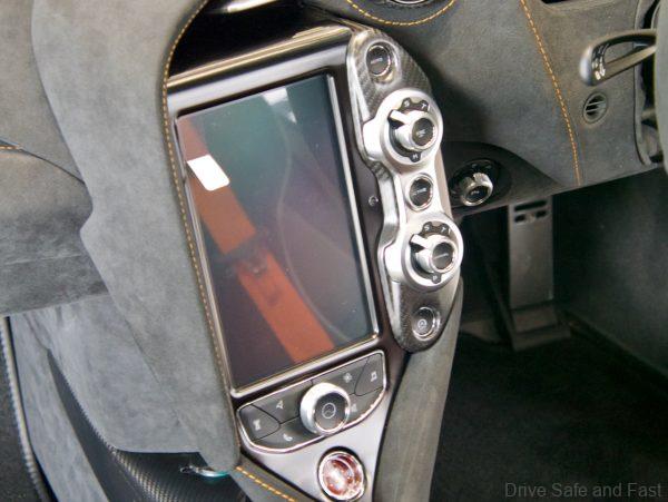 McLaren 765LT infotainment