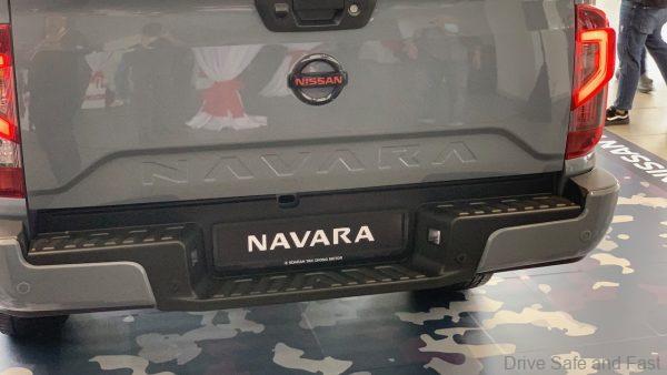 2021 Nissan Navara Pro 4X tailgate