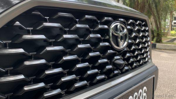 Toyota Corolla Cross grille