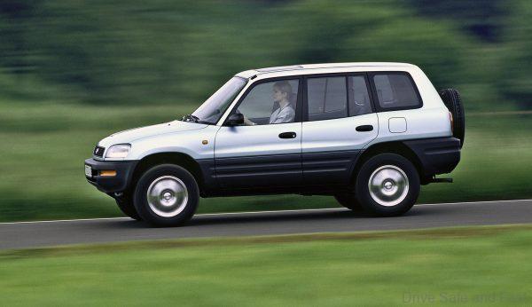 1994 Model Toyota RAV4_4 door