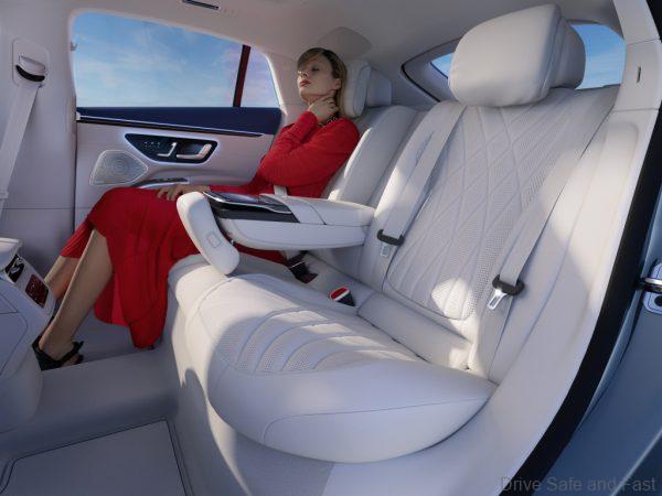 Mercedes-Benz EQS rear seats