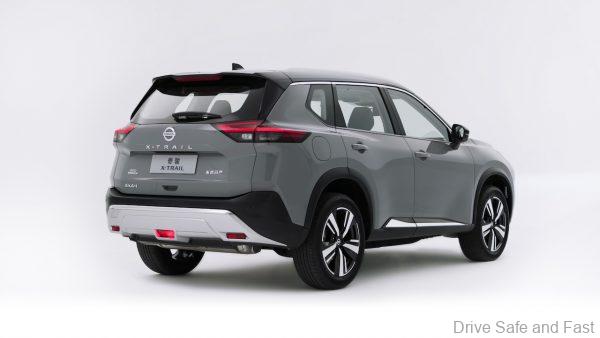 2021 Nissan X-Trail rear three quarters