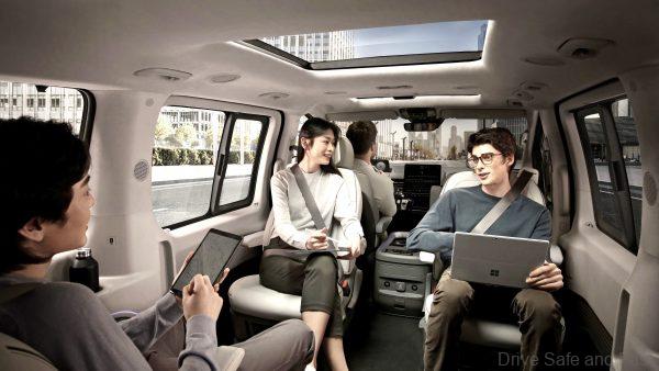 Hyundai STARIA Luxury MPV_interior